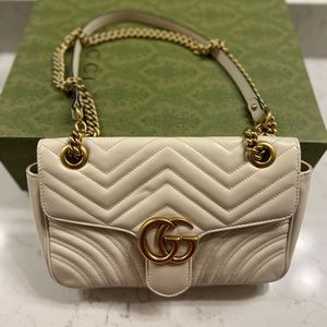 Gucci Marmont (Small)